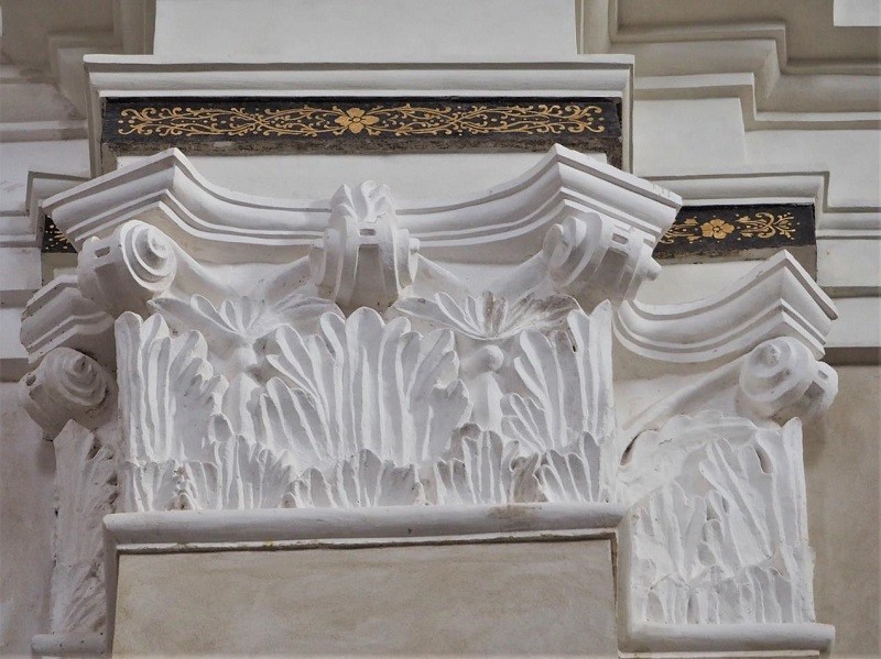 olyka-mkosciol-sw -trojcy-ornament-nr-4-po-konserwacji-wyk -fot -p -antoniuk- 