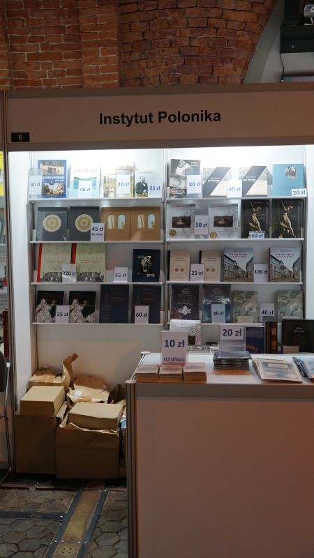 Otwórz galerię (10 fotografii) targi_ksiazki_historycznej
